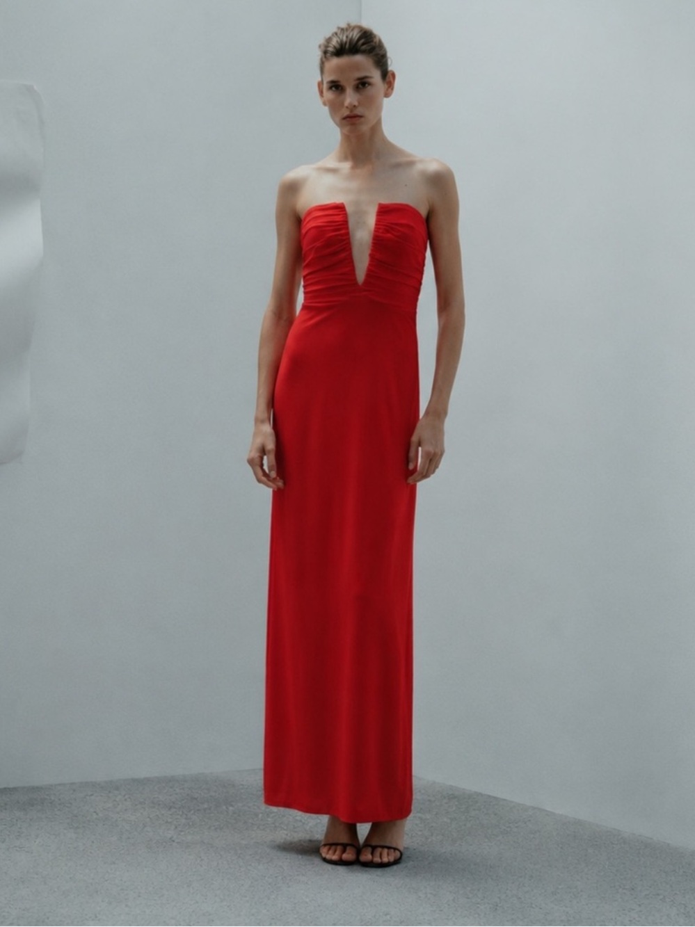 ZARA RED RUCHED STRAPLESS DRESS - Picture 11 of 16